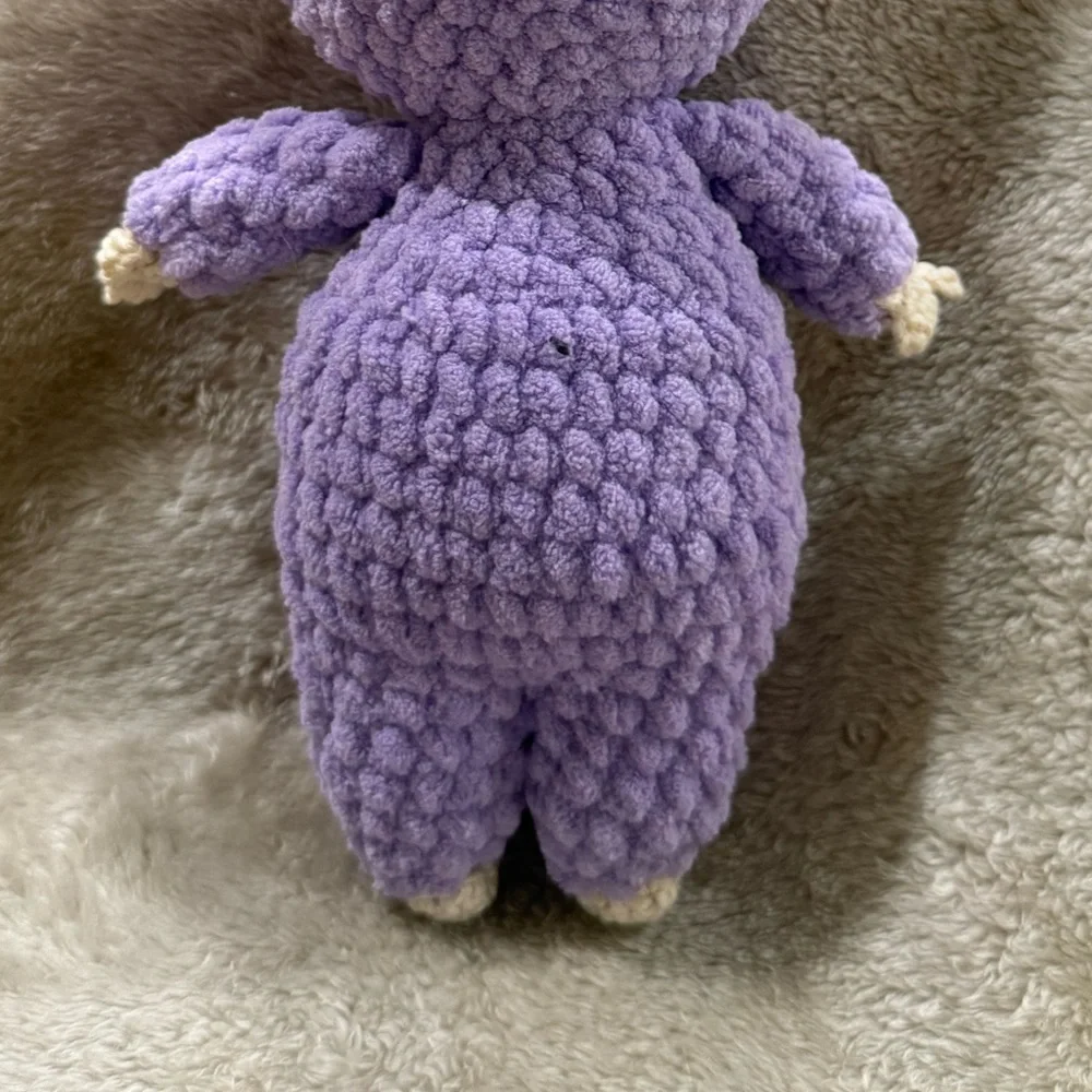 ORIGINAL HANDCRAFTED LABUBU MONSTER CROCHET PLUSHIE, ONE SIZE, PURPLE - Picture 4 of 8